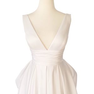 David’s Bridal satin white cummerbund wedding dress size 4